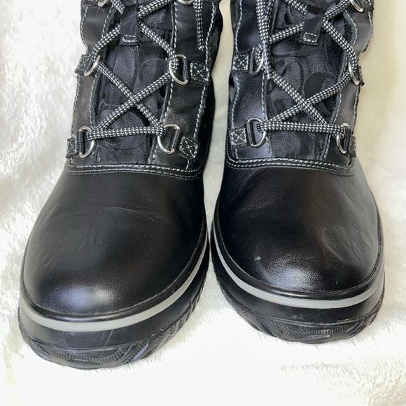 COACH SHAINE SIGNATURE WOMENS BOOTS WINTER RAIN SNOW BLACK LACE UP FLEECE LINED - Picture 4 of 10